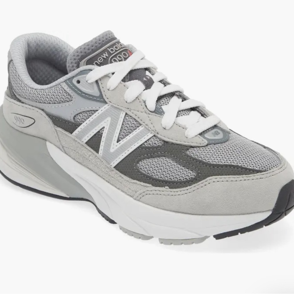 NIB: New Balance 990v5 - kids 2M